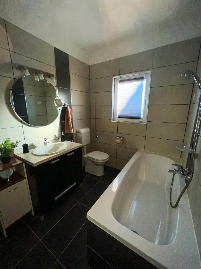 Mamio Apartment Sibenik Luaran gambar